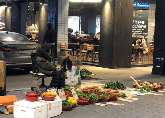 超市生鮮貨架定制：韓國現小企業破產潮：零售業、餐飲業深受打擊